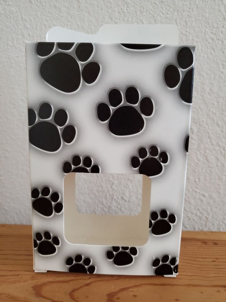 Paw Print Treat Box